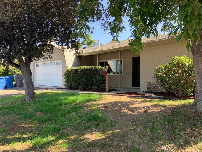 Foto del edificio - Beautiful 3BR/2BA Home in Santee