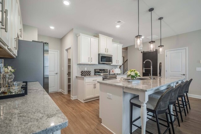 Building Photo - Tessa Jodeco Townhomes