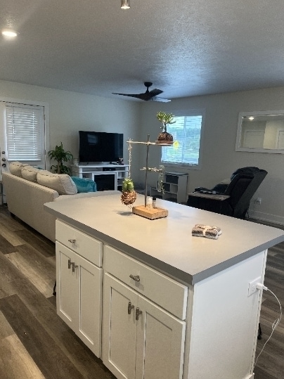 Building Photo - 3208 Babylon Rd