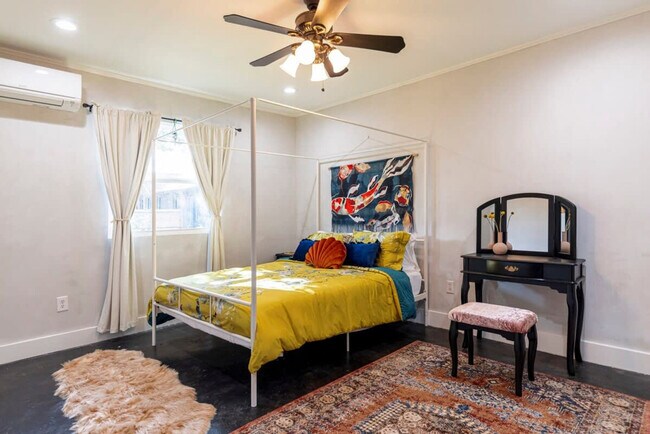 Foto del edificio - 619 N Clinton Ave
