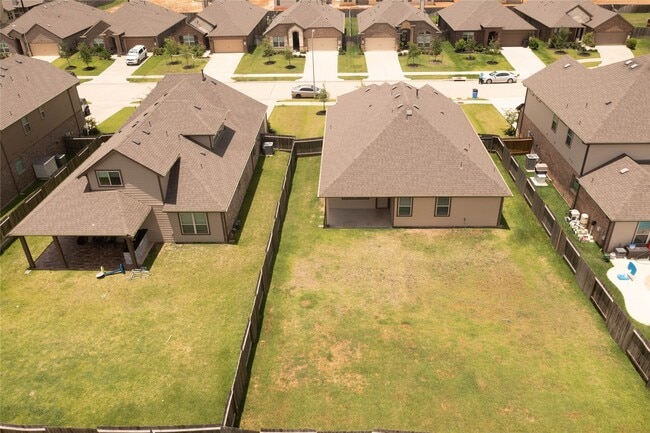 Foto del edificio - 28715 Possession Island Ln