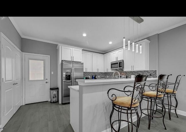 Foto del edificio - 4737 Reed Rd