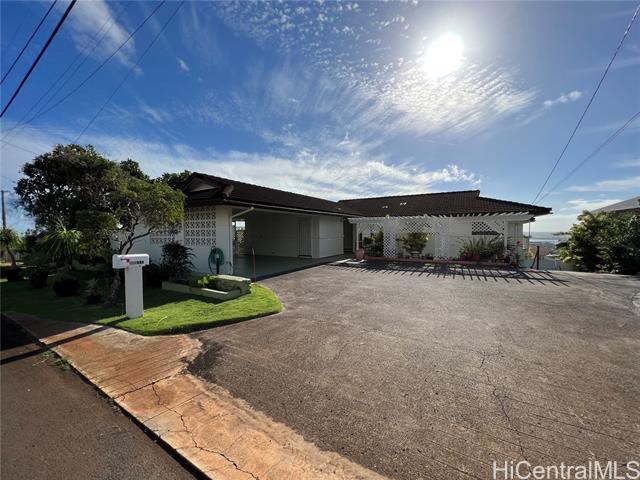 Building Photo - 99-844-844 Halawa Dr