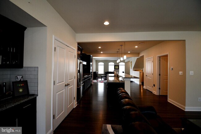 Foto del edificio - 7320 Harlow Way