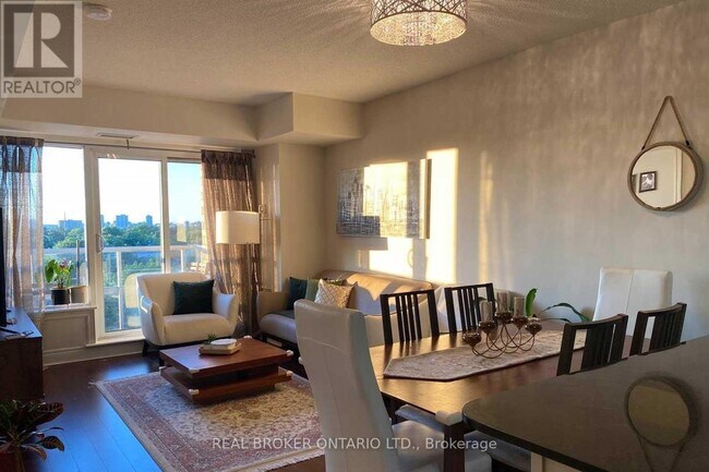 Photo du bâtiment - 701 Sheppard Ave W