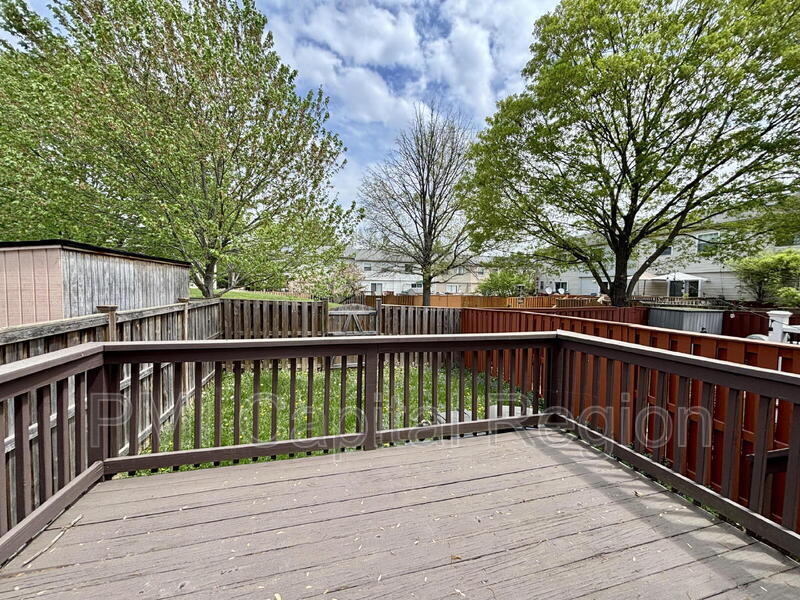 8348 Amity Cir, Gaithersburg, MD 20877 Townhome Rentals in