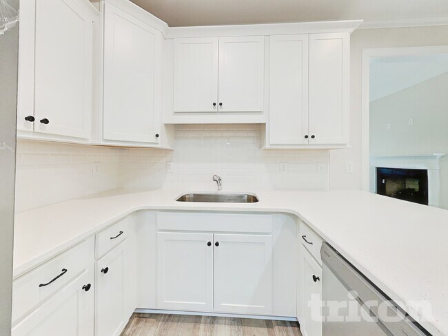 Building Photo - 250 Coats Ridge Dr