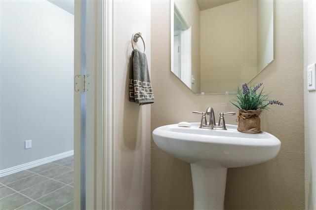 Foto del edificio - 3649 Vienna St