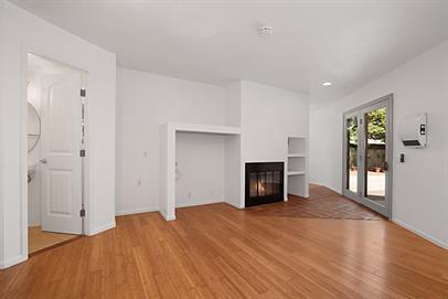Primary Photo - 646 Stevens Ave