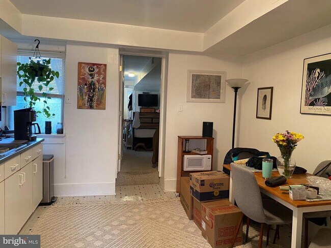 Foto del edificio - 229 S Ann St