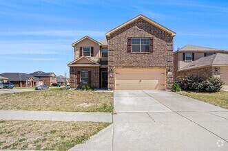 Building Photo - 921 Primrose Dr