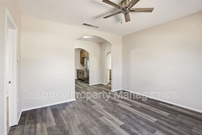Foto del edificio - 925 E Garfield St