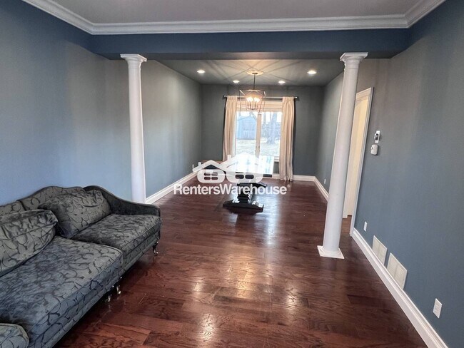 Building Photo - 10171 Bridgewater Ct