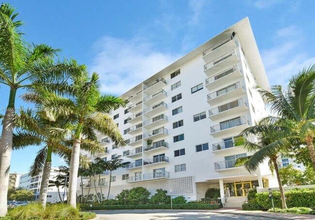 Foto del edificio - 1450 Lincoln Rd