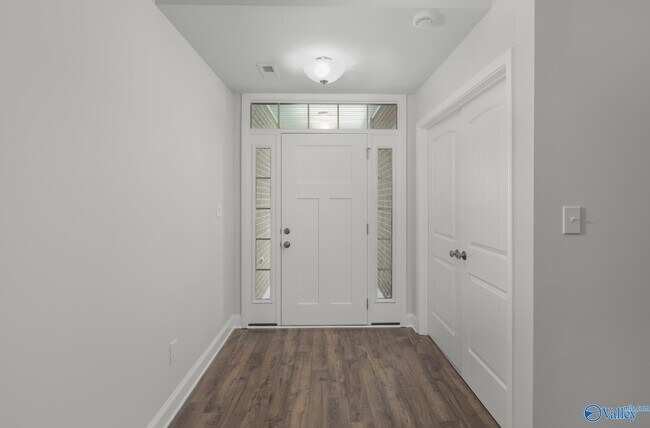 Building Photo - 225 Alonzo Toney Dr