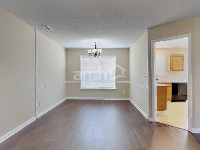 Building Photo - 4013 Wellingham Ln