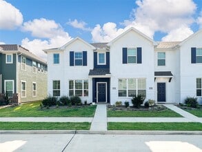 Building Photo - 2234 Memory Oaks Dr