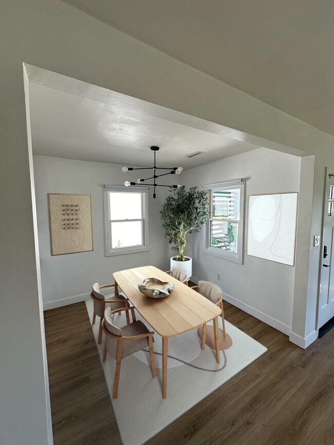 Dining Room - 4923 W 122nd St