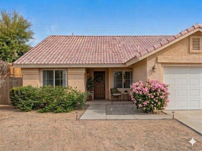 Building Photo - 10620 Cactus Dr