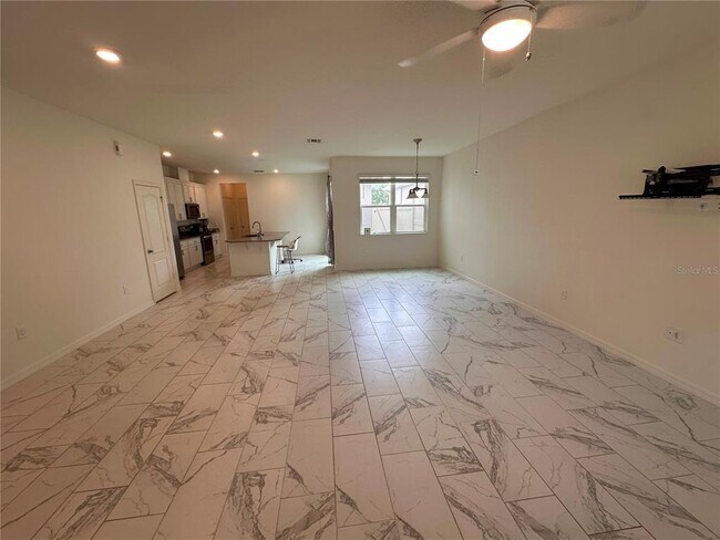 Foto del edificio - 5844 Soter Ln