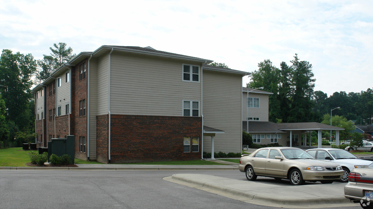 Building Photo - Haymount Manor Apartments