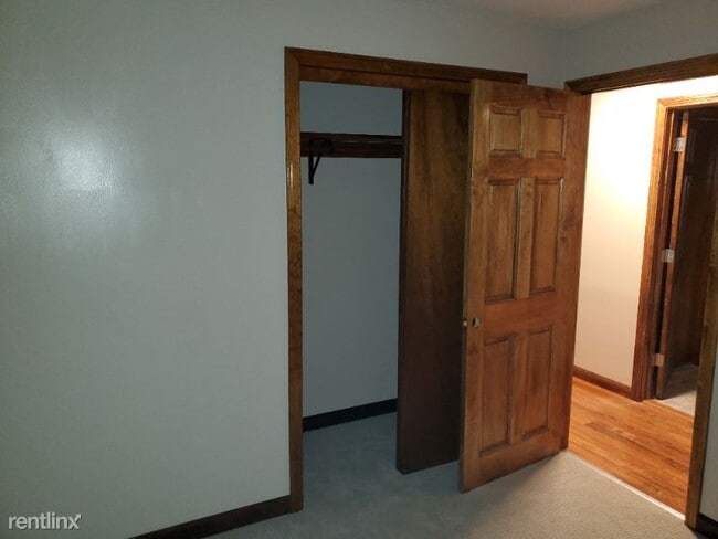 Building Photo - 4 br, 1 bath House - 115 Chase Rd