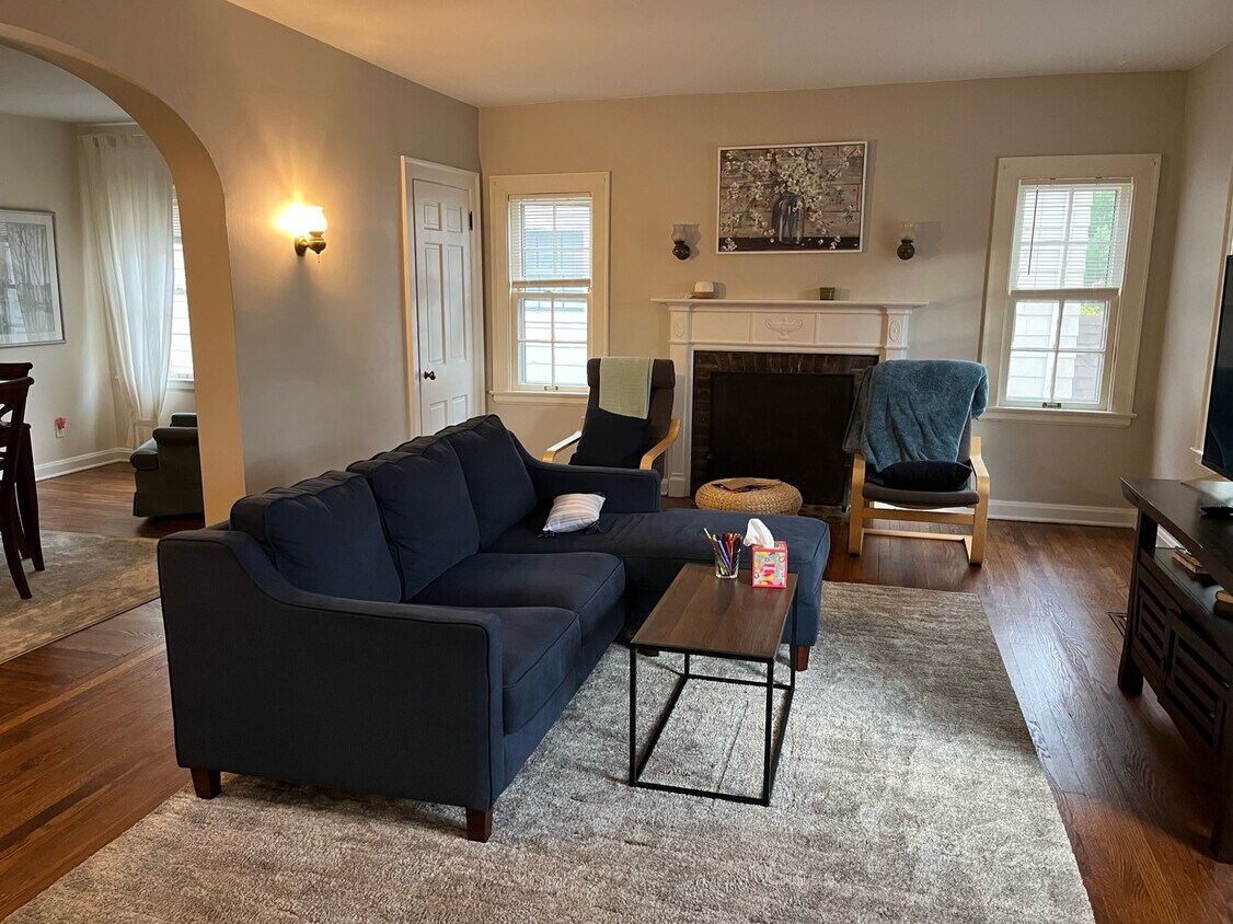 Foto principal - 18509 Winslow Rd
