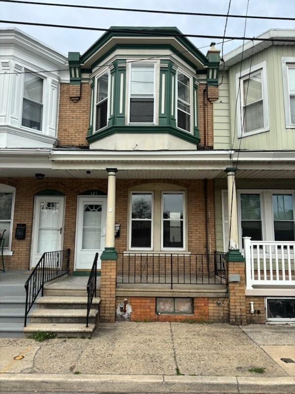 Primary Photo - 121 S Filmore St