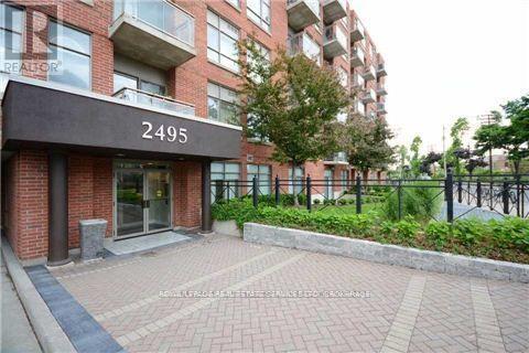 Photo principale - 2495-2495 Dundas St W