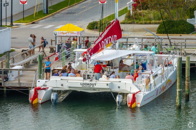Brandywine Bay residents can head to Beaufort to enjoy a sunset cruise.