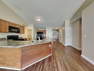 Building Photo - 102 Calcite Dr