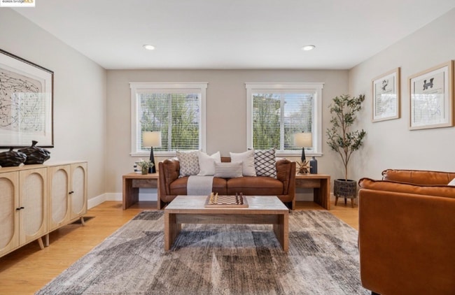 Foto del edificio - 1417 Richmond St