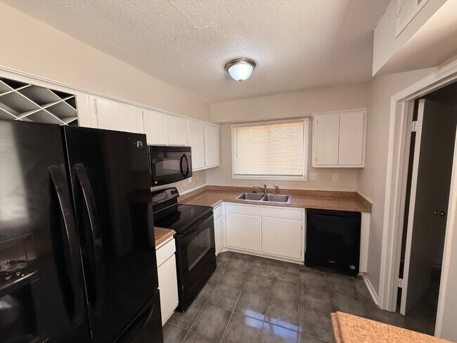 Foto del edificio - 2150 Tramway Pl