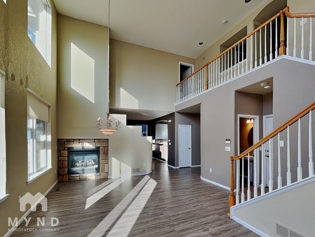 Building Photo - 10765 Cedar Brook Ln