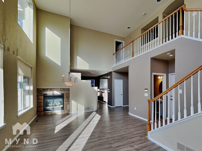 Foto del edificio - 10765 Cedar Brook Ln