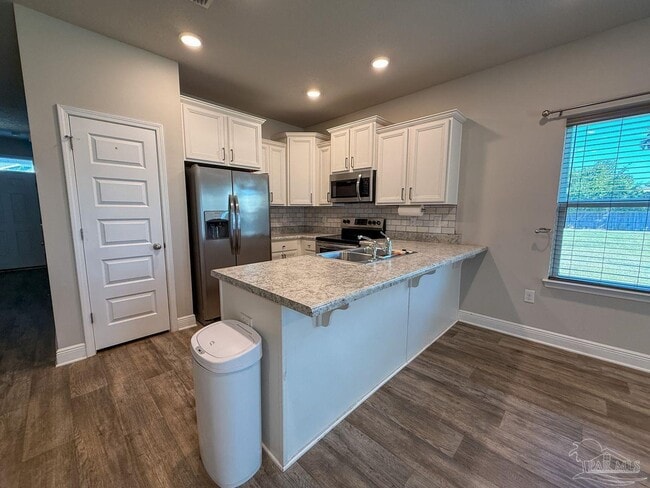 Building Photo - 6084 Royal Port Ct