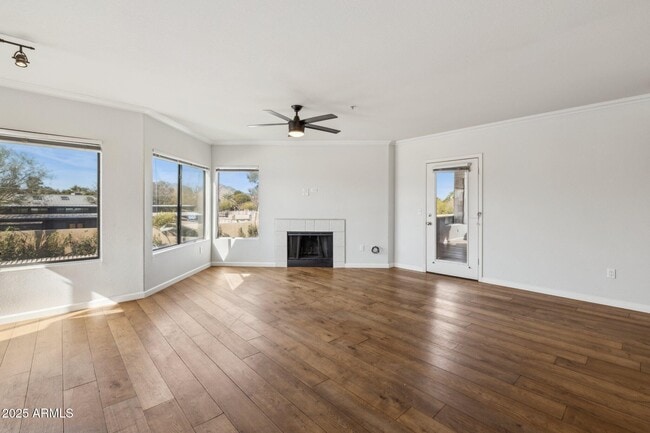 Foto del edificio - 7575 E Indian Bend Rd