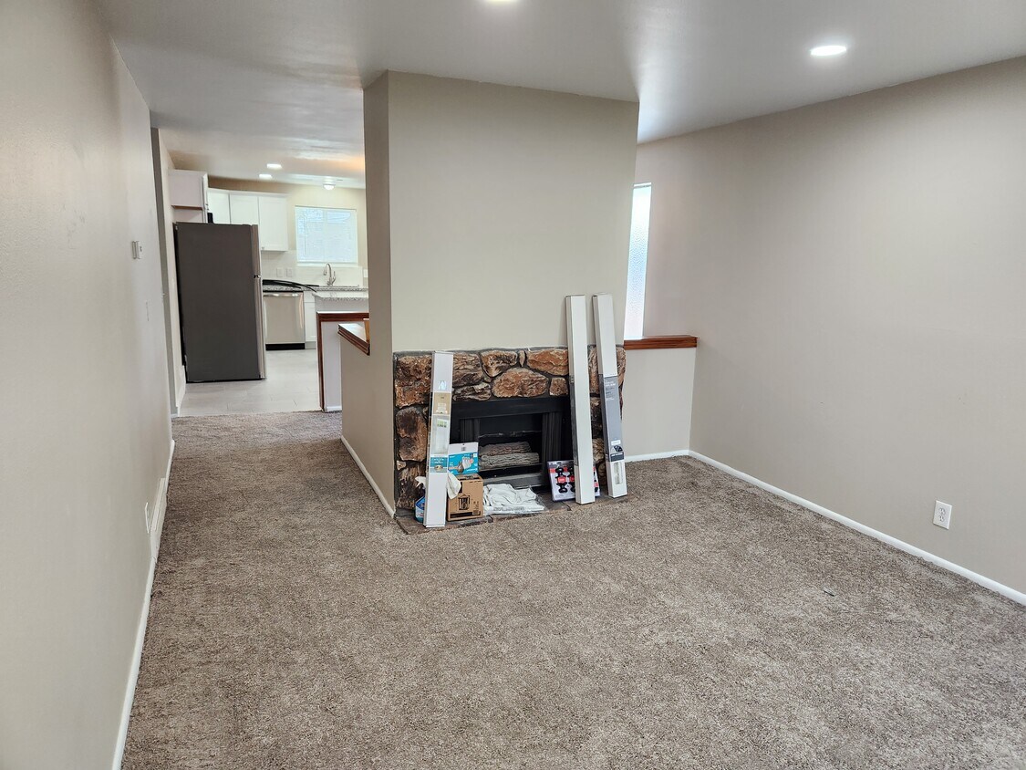 2112 E Donegal Cir, Salt Lake City, UT 84109 Townhome Rentals in Salt Lake City UT