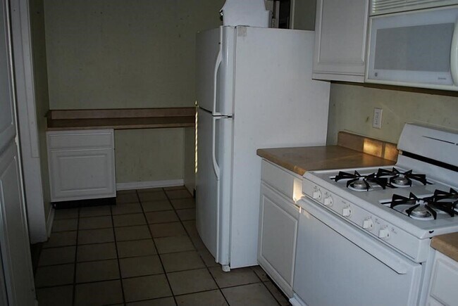 Foto del edificio - 6611 Housman
