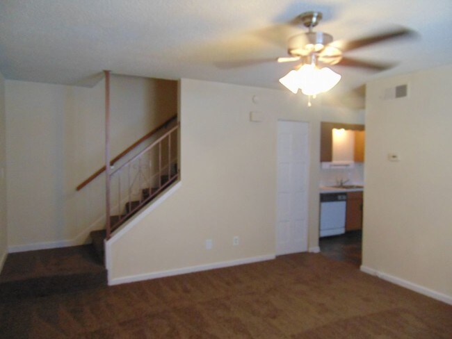 Building Photo - 1426 Platt Springs Rd