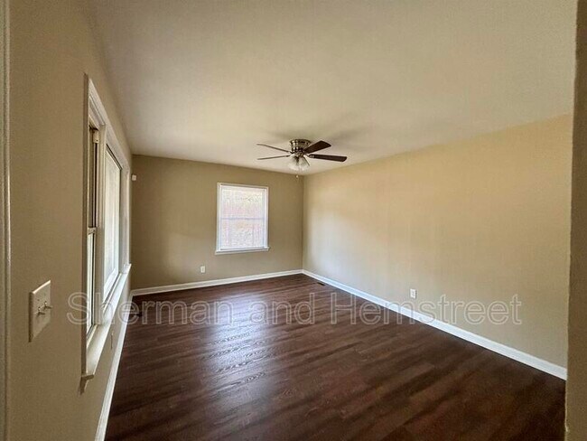 Foto del edificio - 2225 Bandler Rd