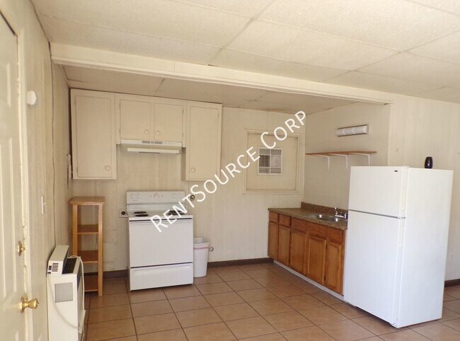Foto del edificio - Studio with 1 Bath for Rent in Barstow