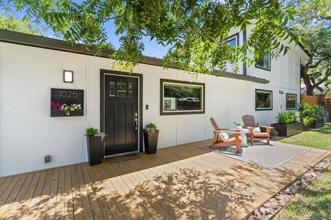 1025 Bonham Terrace photo'