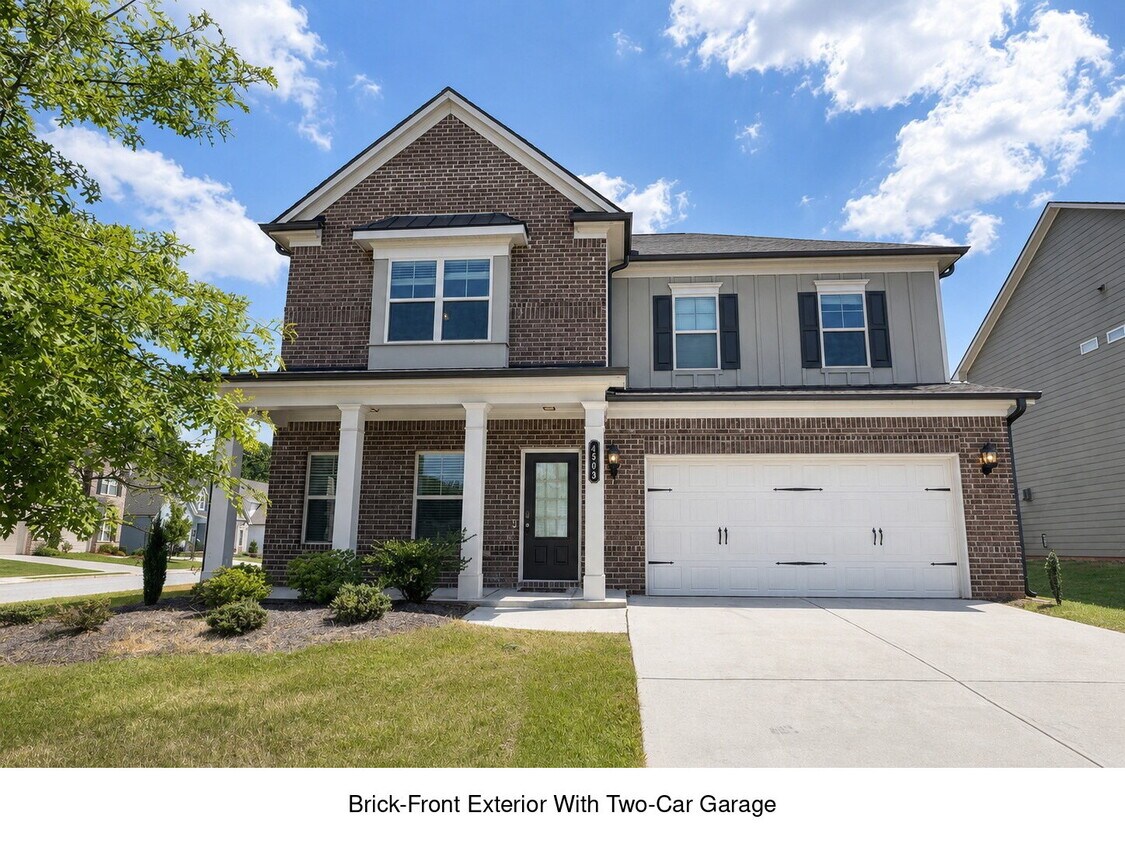 Spacious 4BR/3BA Home with First Floor Suite & Loft - Spacious 4BR/3BA Home with First Floor Suite & Loft