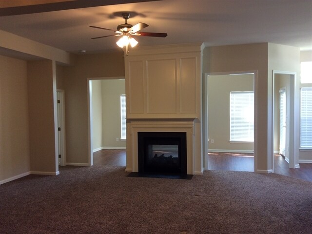 Foto del edificio - 5071 Sunburst Ln