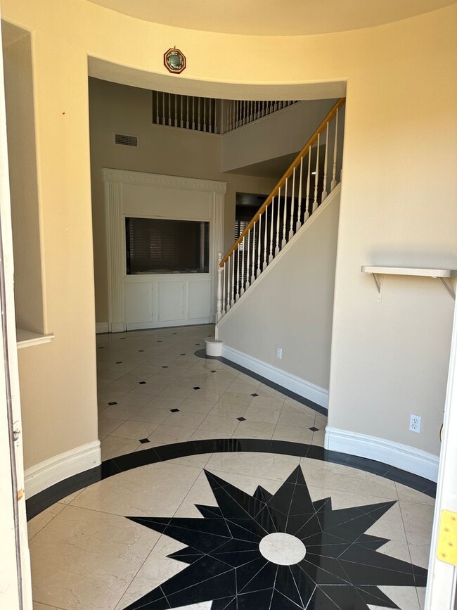 Building Photo - Great Southwest area 2-story home inside N...