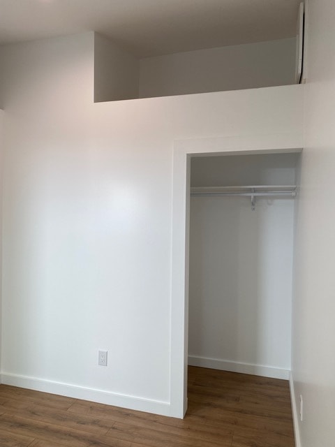 Building Photo - 400 Flint Ave