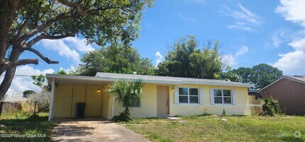 Building Photo - 320 St Regis Dr