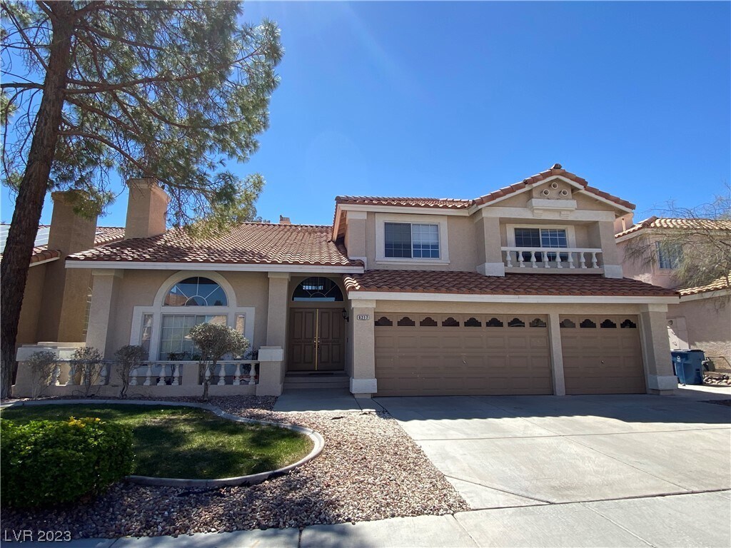 Foto principal - 8217 Swan Lake Ave