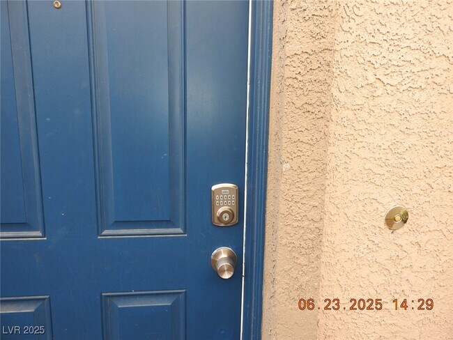 Foto del edificio - 707 W Sea Harbor Ct